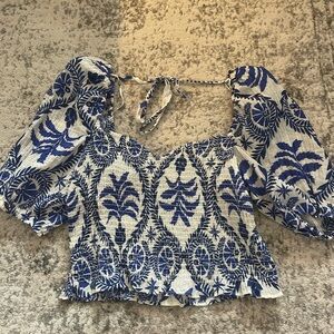 H&M Blue and white top